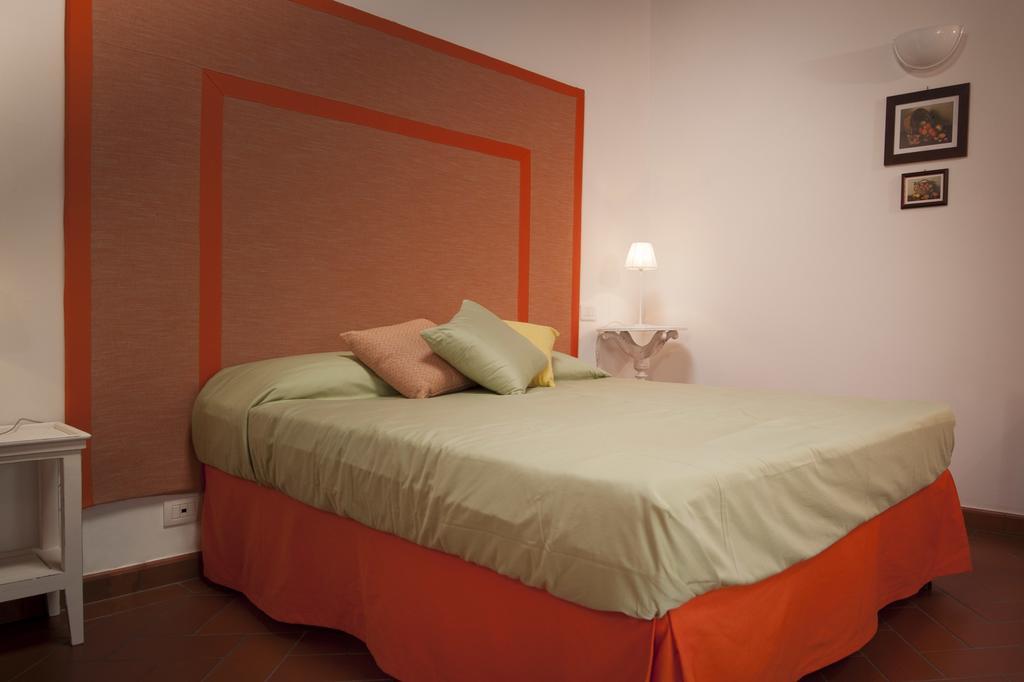 Antico Granaione Bed & Breakfast ราโปลาโนแตร์เม ห้อง รูปภาพ
