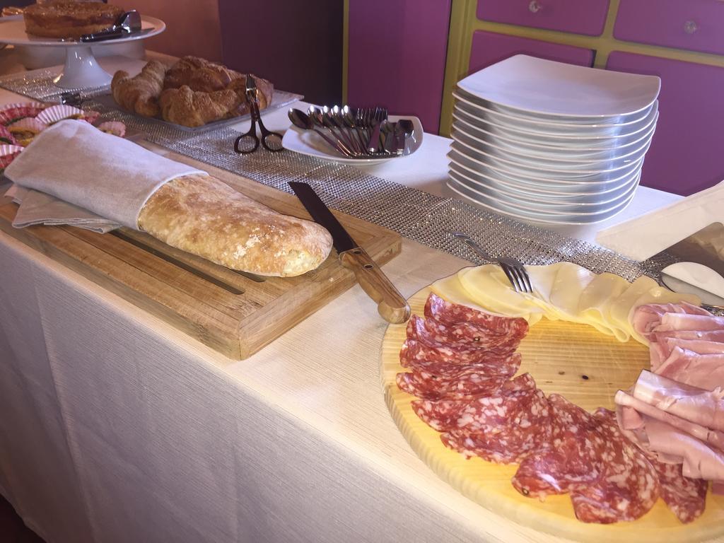 Antico Granaione Bed & Breakfast ราโปลาโนแตร์เม ภายนอก รูปภาพ