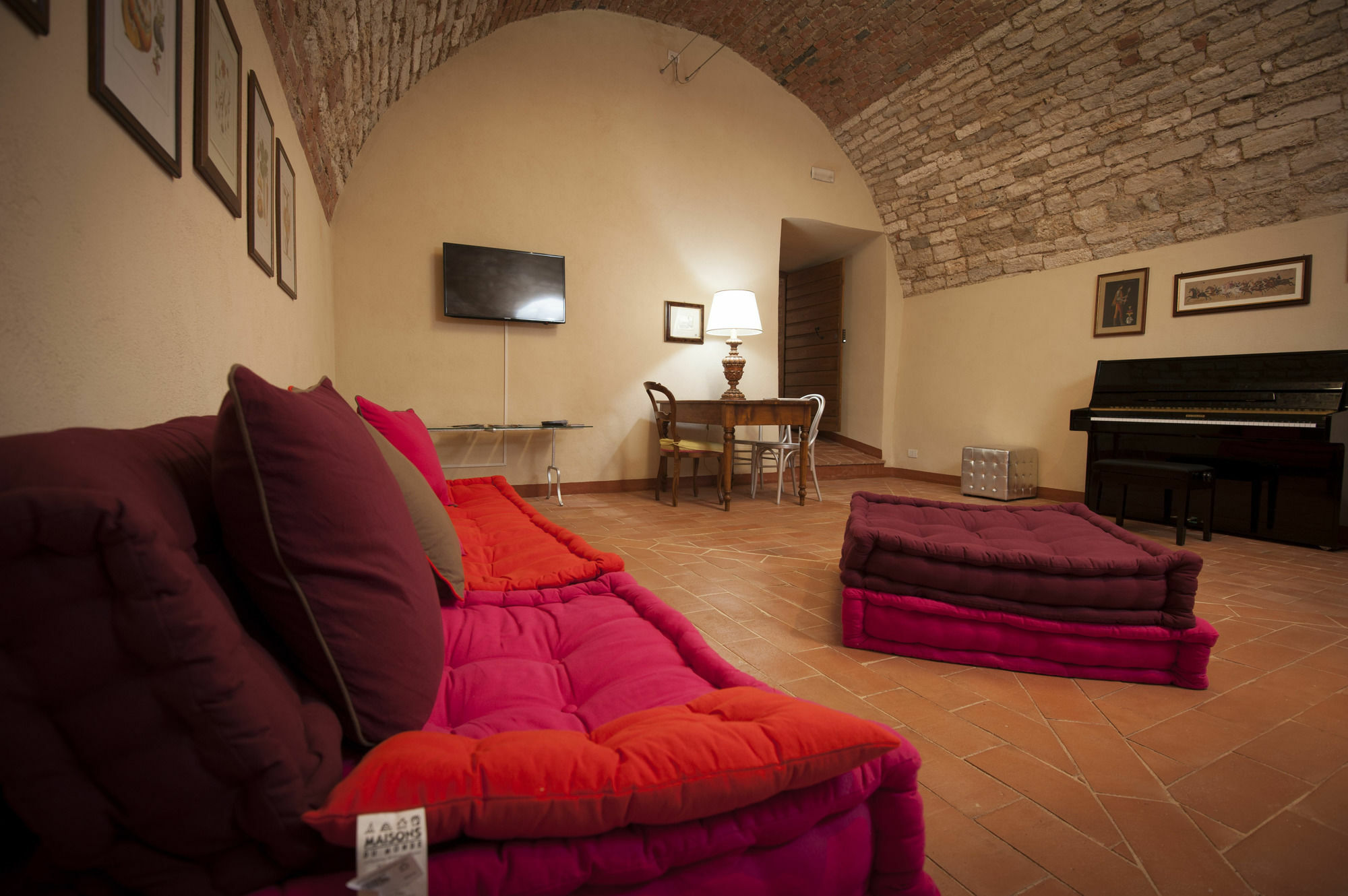 Antico Granaione Bed & Breakfast ราโปลาโนแตร์เม ภายนอก รูปภาพ